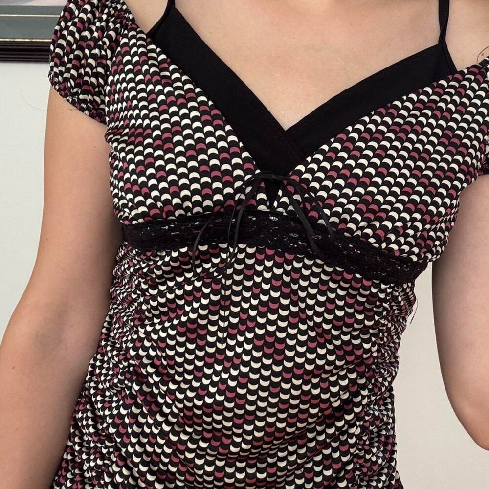 Y2K Patterned Tank Top - Picture 3 of 7